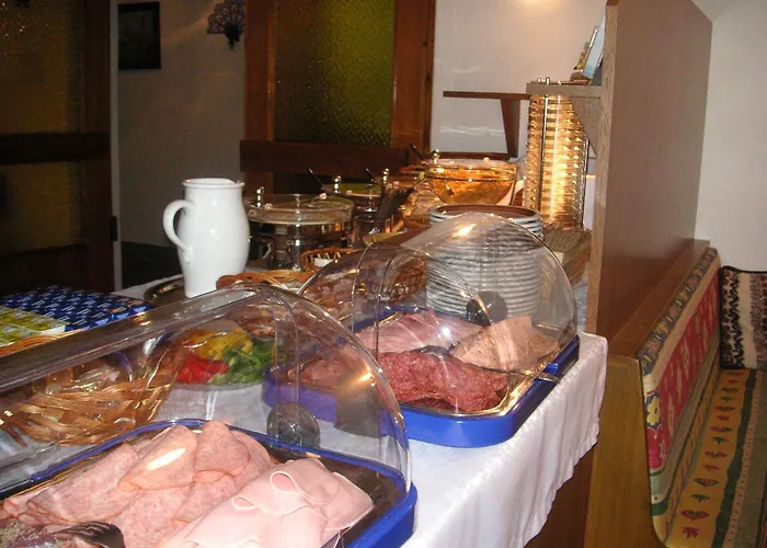 Oetztalerhof Bed & Breakfast 3*