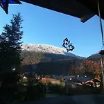 Bed & Breakfast Pension Oetztalerhof